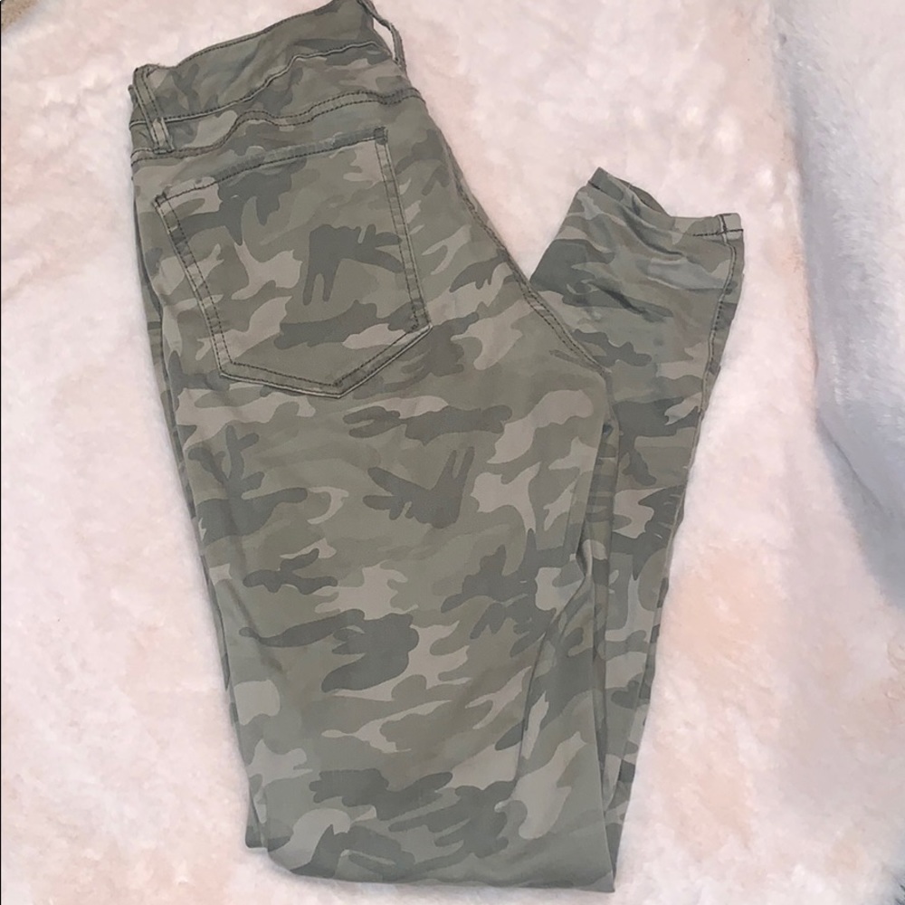 Camo Jeggings